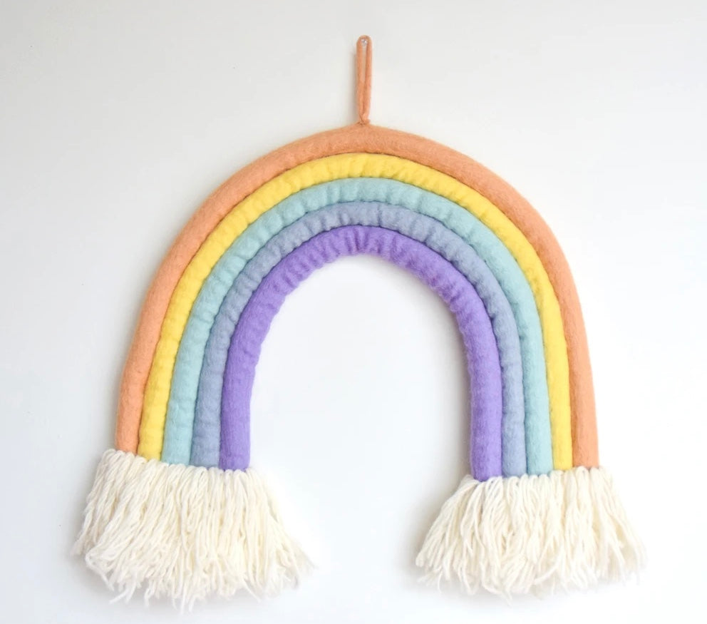 Rainbow Hanging - Pastel